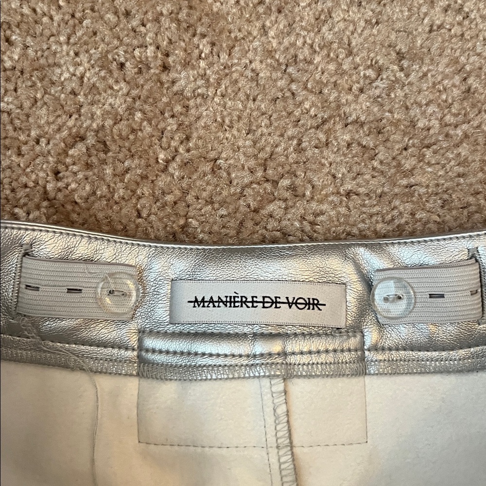NWOT Maniere De Voir Faux Leather Leggings - Picture 4 of 8